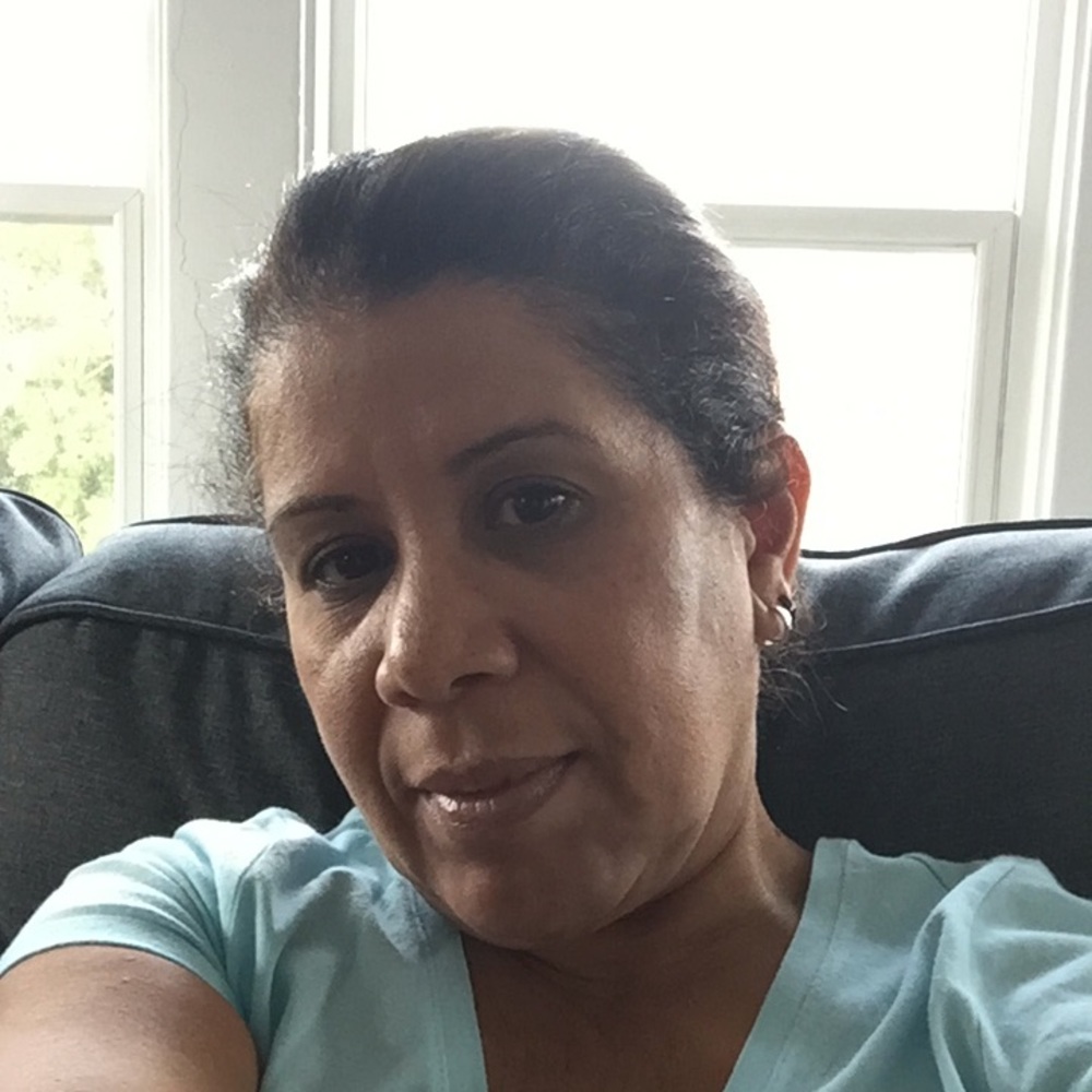 Meet your Posher, Cynthia